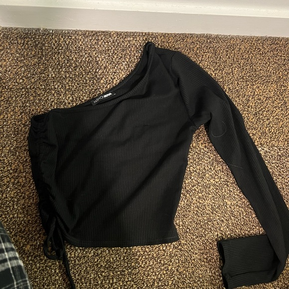 Off shoulder - Picture 1 of 1